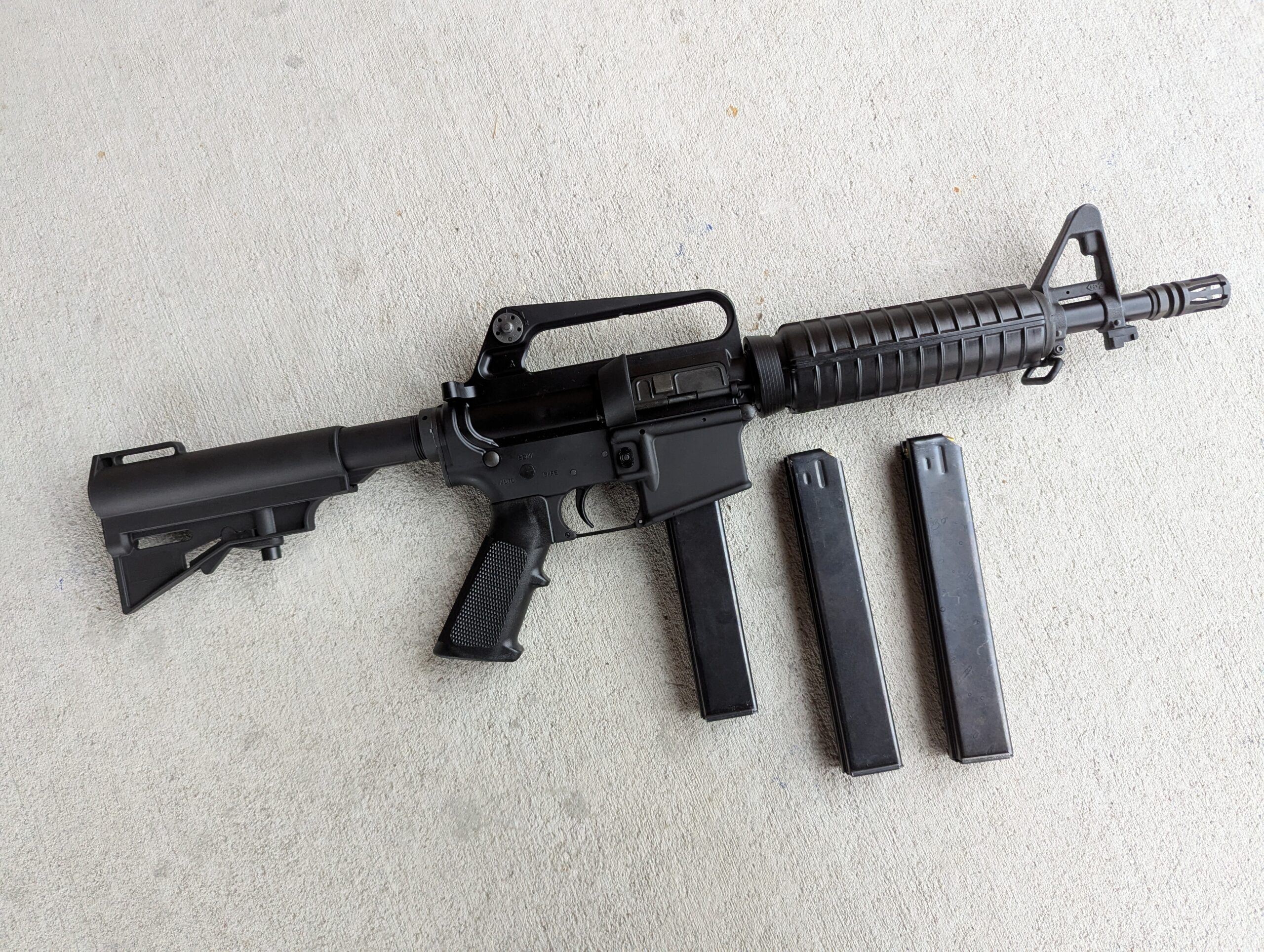 რეტრო დაბრუნება: H&R 635 პისტოლეტი PSA-სგან