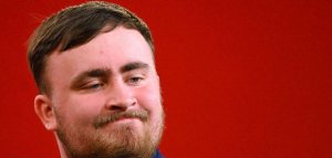 ლუკ ლიტლერმა ცხრა ისრიანი სროლა განახორციელა, თუმცა 19-მატჩიანი მოგებათა სერია შეწყდა